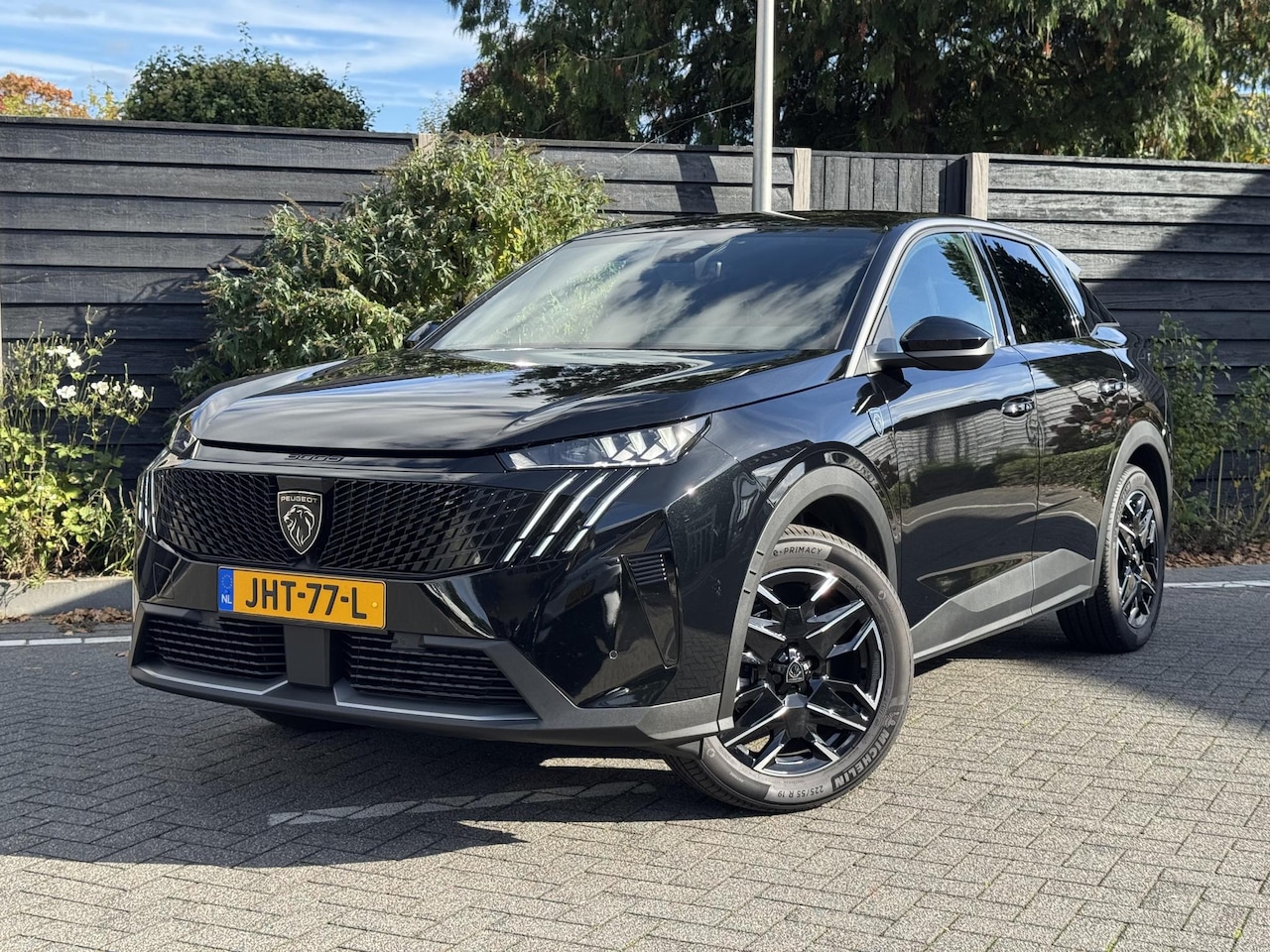 Peugeot 3008 - GT 1.2 Hybrid 136PK e-DCS6 Automaat Navigatie, Achteruitrijcamera, Keyless, Stoel & Stuurw - AutoWereld.nl