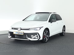 Volkswagen Golf - 1.5 272pk eHybrid GTE Black Style Trekhaak 360Camera Head-Up Panoramadak Keyless Stoelverw