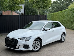 Audi A3 Sportback - 40 TFSI e Business edition