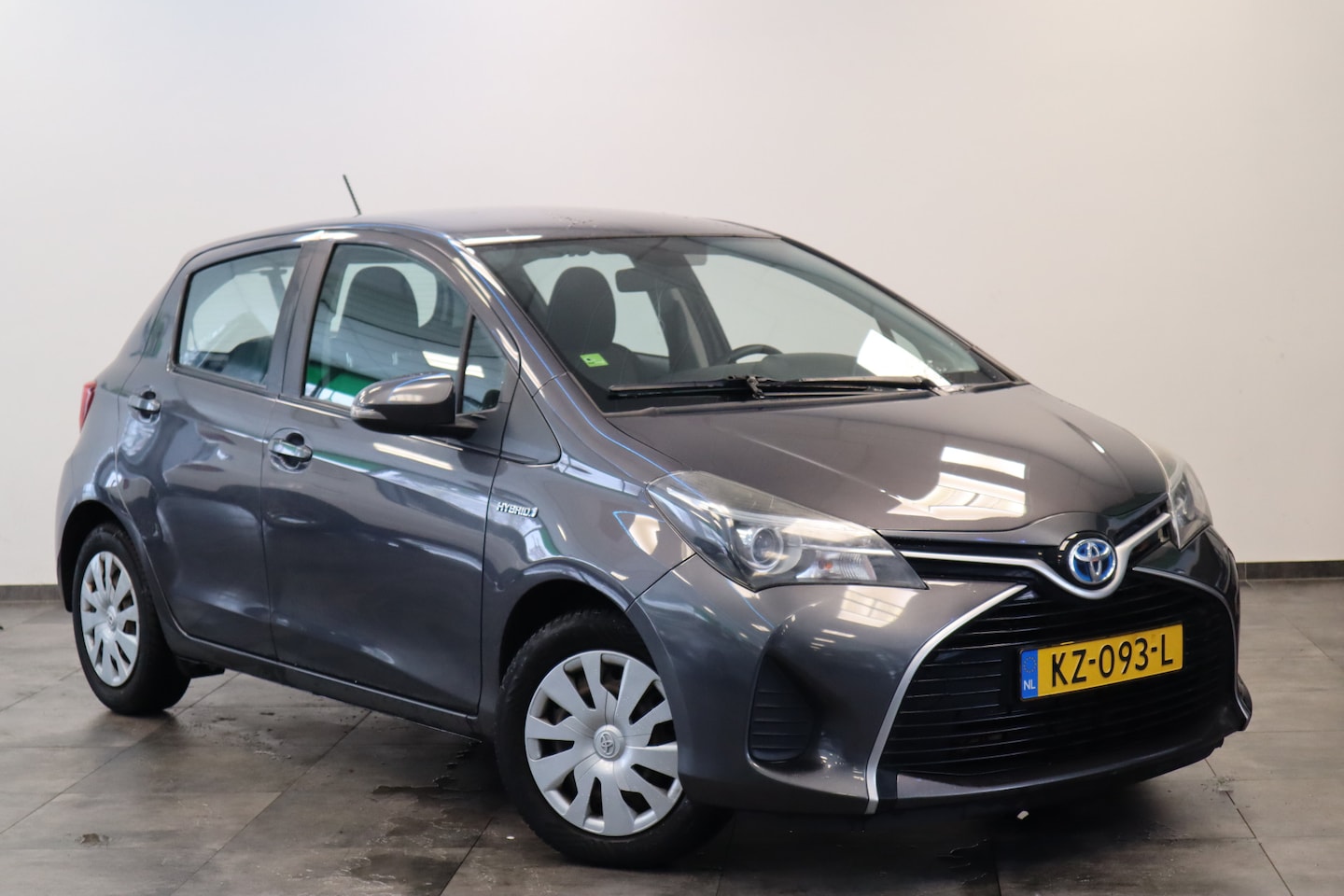 Toyota Yaris - 1.5 Hybrid Aspiration 5-Drs. ClimateControl CruiseControl - AutoWereld.nl