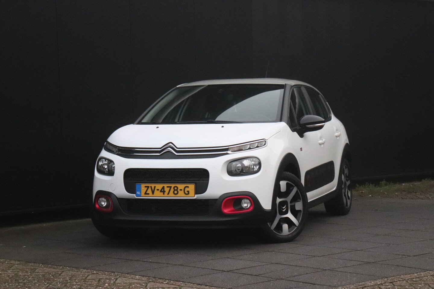 Citroën C3 - 1.2 PureTech S&S Shine | STOELVERW. | CAMERA | NAVI | CRUISE | - AutoWereld.nl