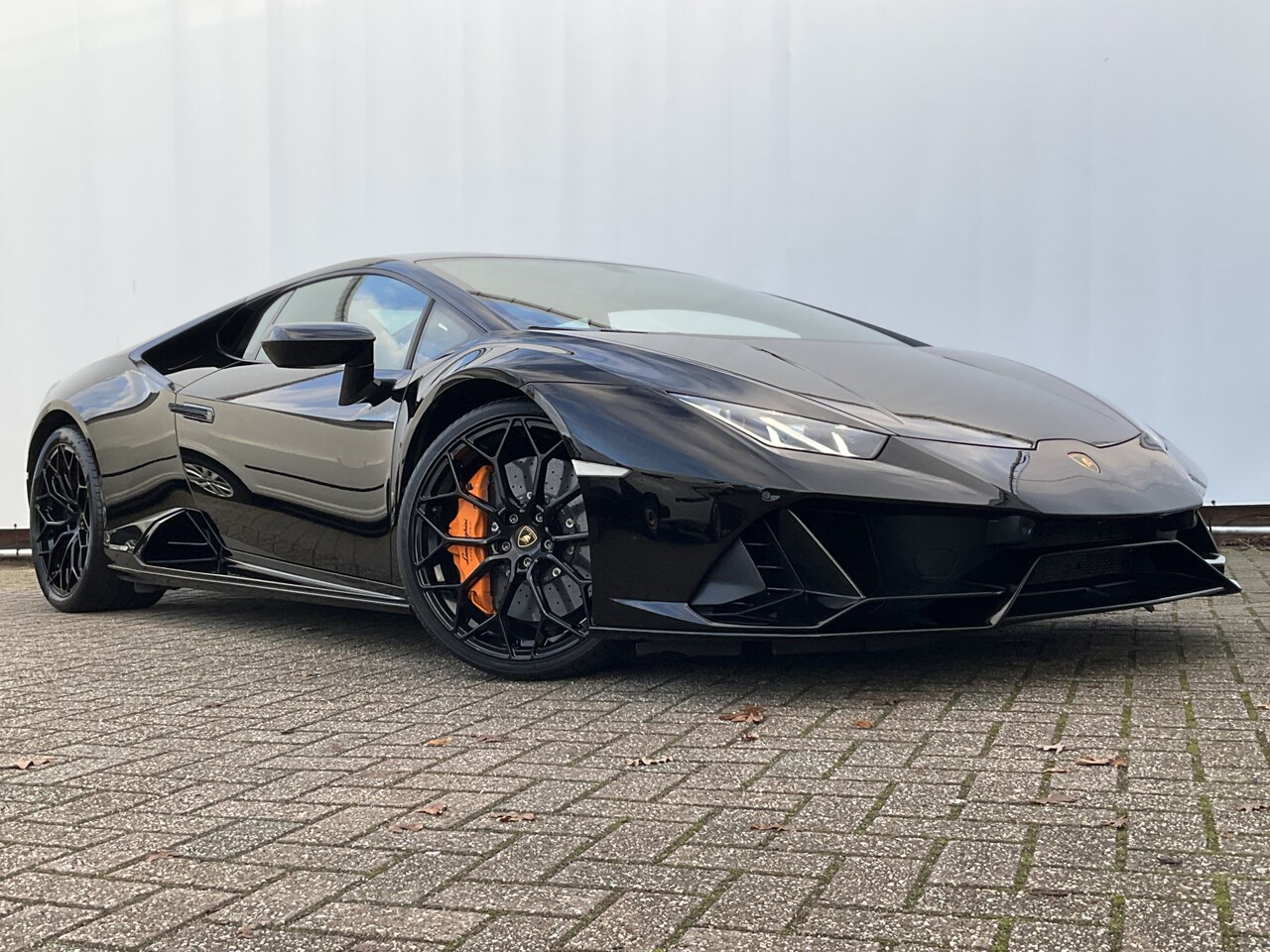 Lamborghini Huracán Evo - 5.2 V10 640 CV AWD 4 Wheel steering Ceramic Dealer serviced - AutoWereld.nl