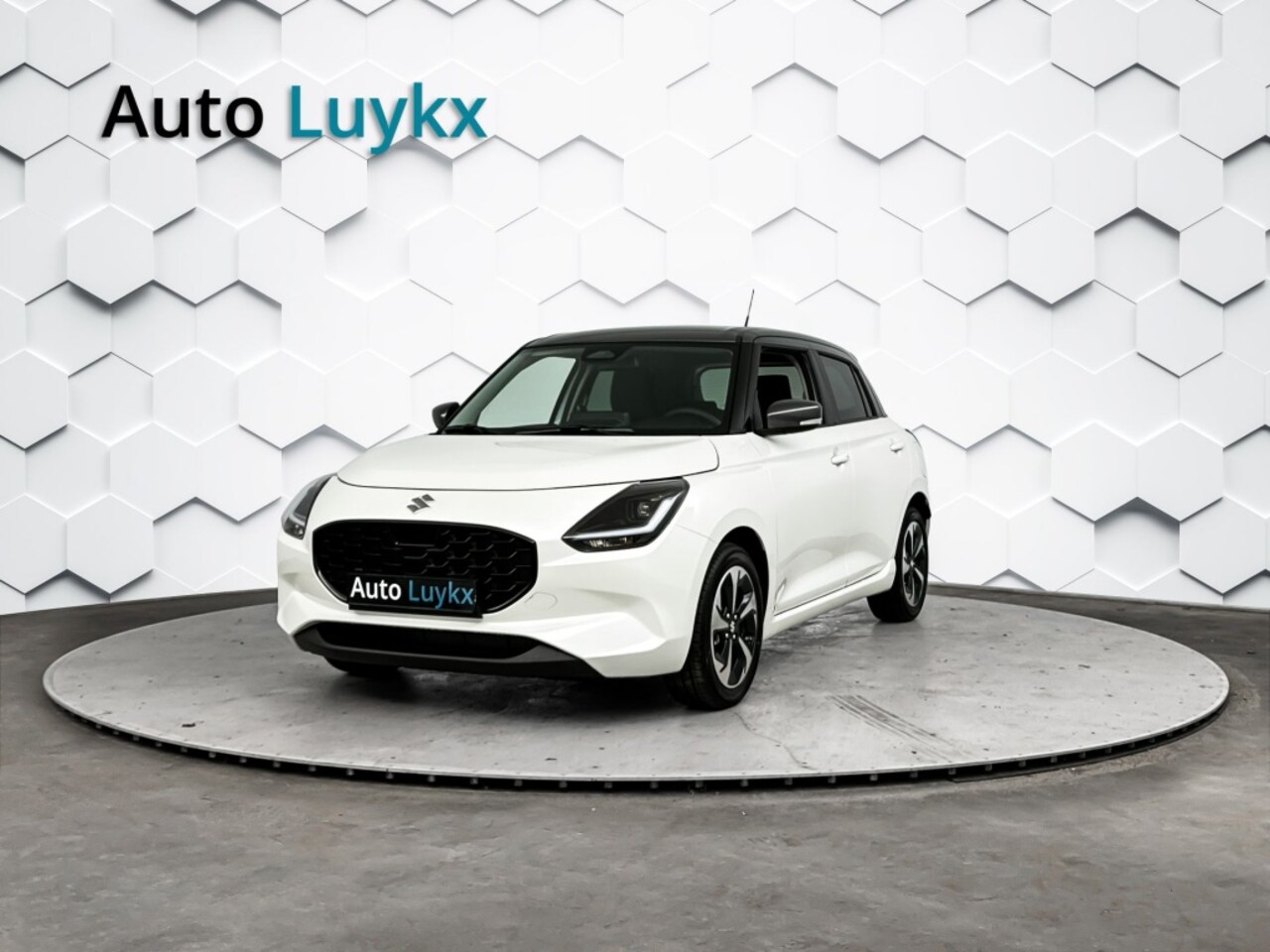 Suzuki Swift - 1.2 Style Smart Hybrid | Voorraad | €2.300,- actiekorting! - AutoWereld.nl
