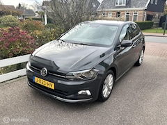 Volkswagen Polo - 1.0 TSI 95PK DSG AUTOMAAT HIGHLINE CARPLAY CLIMATE CONROLE SFEERVERLICHTING PARKEERSENSORE
