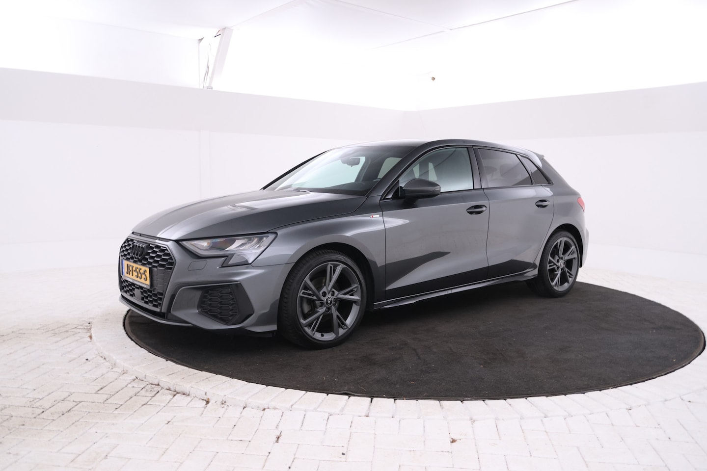 Audi A3 Sportback - 30 TDI S edition Automaat, S-3 Look, Virtual, Climate, - AutoWereld.nl
