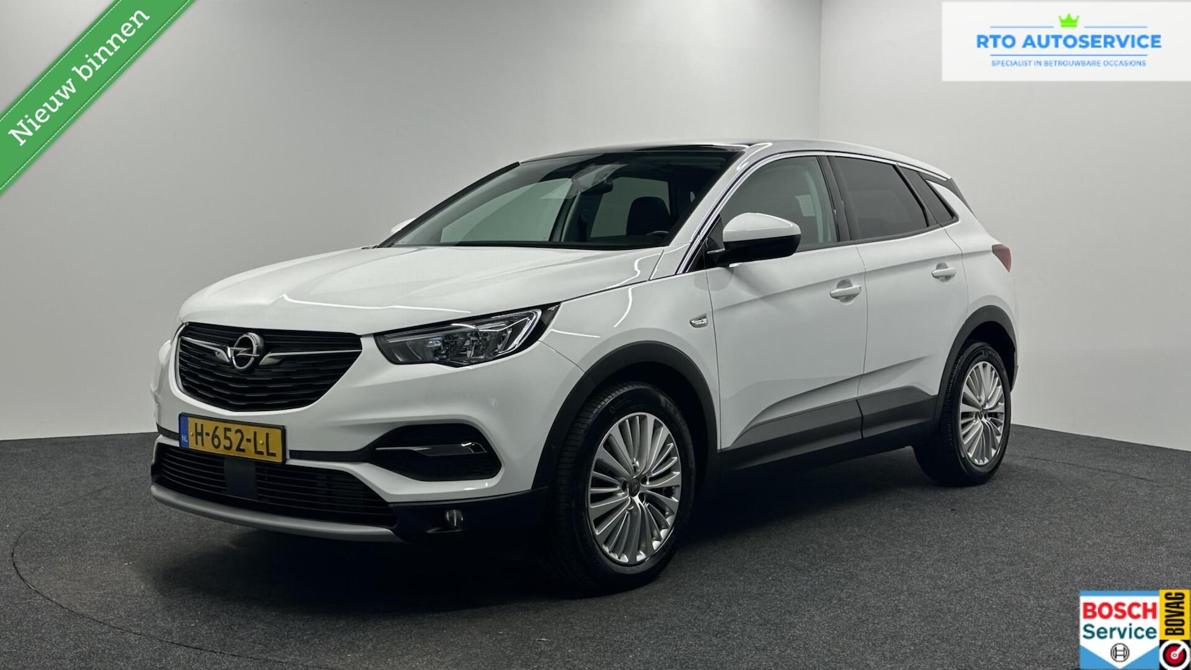 Opel Grandland X - 1.2 Turbo Innovation PANO CAMERA LM ECC CRUISE CARPLAY NAVI. - AutoWereld.nl