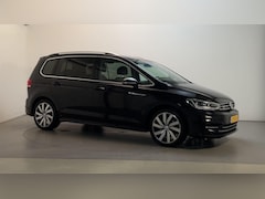 Volkswagen Touran - 1.5 TSI 150pk DSG Highline Business R 7p Stoelverwarming Camera Navigatie DAB+