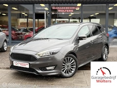 Ford Focus Wagon - 1.0 ST line 140PK nieuwe distributie