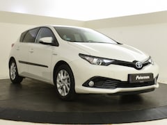 Toyota Auris - 1.8 Hybrid Business Plus | Trekhaak | Parkeersensoren | Navi