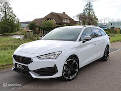 CUPRA Leon Sportstourer - 1.5 eTSI Navi / Sportstoelen / Beats