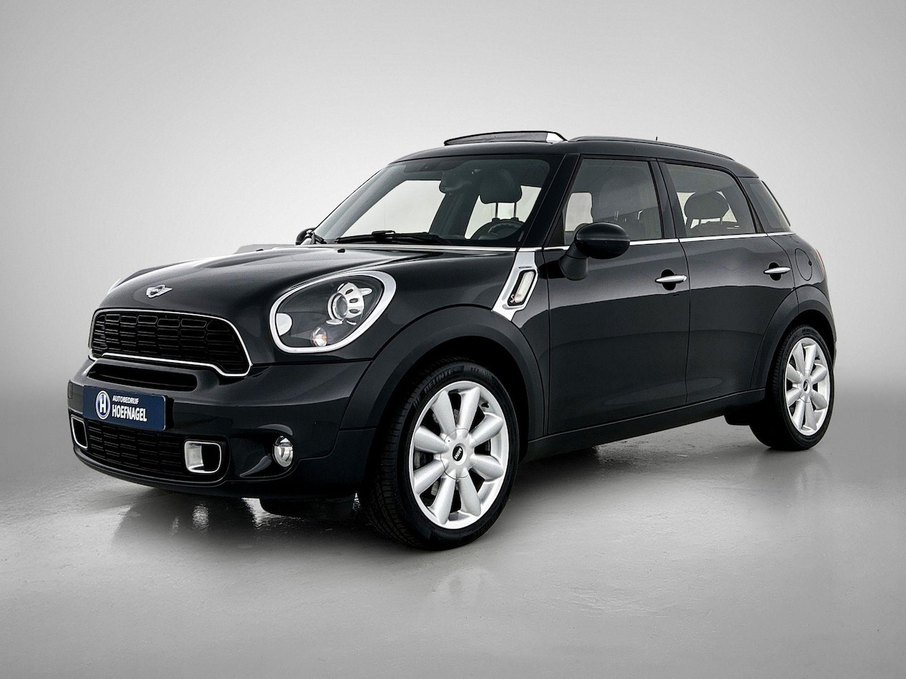 MINI Countryman - Mini 1.6 Cooper S Chili | Panoramadak | Navigatie | Lederen Bekleding | Parkeersensoren - AutoWereld.nl