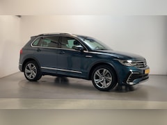 Volkswagen Tiguan - 1.5 TSI 150pk DSG R-Line Business+ LED Panoramadak Camera Navigatie