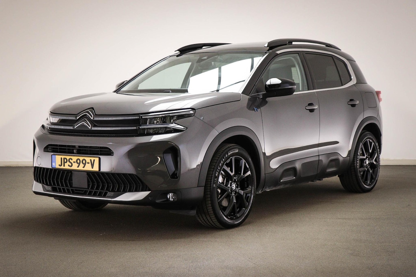 Citroën C5 Aircross - 1.6 Plug-in Hybrid 180 Max | PANORAMADAK | BLACK- PACK | DAB | APPLE | 360 CAMERA | 19" - AutoWereld.nl