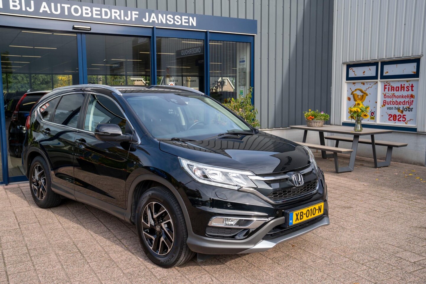 Honda CR-V - 2.0 Elegance|Prijs rijklaar incl 12 mnd garantie| Trekhaak Camera Stoelverwarming Navi Cli - AutoWereld.nl