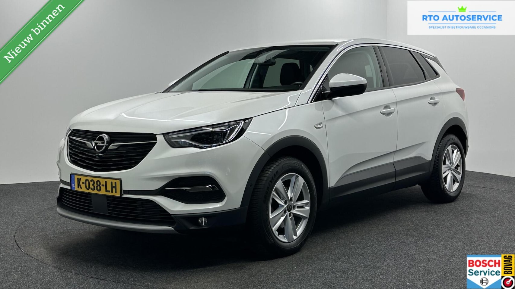 Opel Grandland X - 1.2 Turbo Business Elegance TREKHAAK NAVI ECC CRUISE LM CARPLAY. - AutoWereld.nl