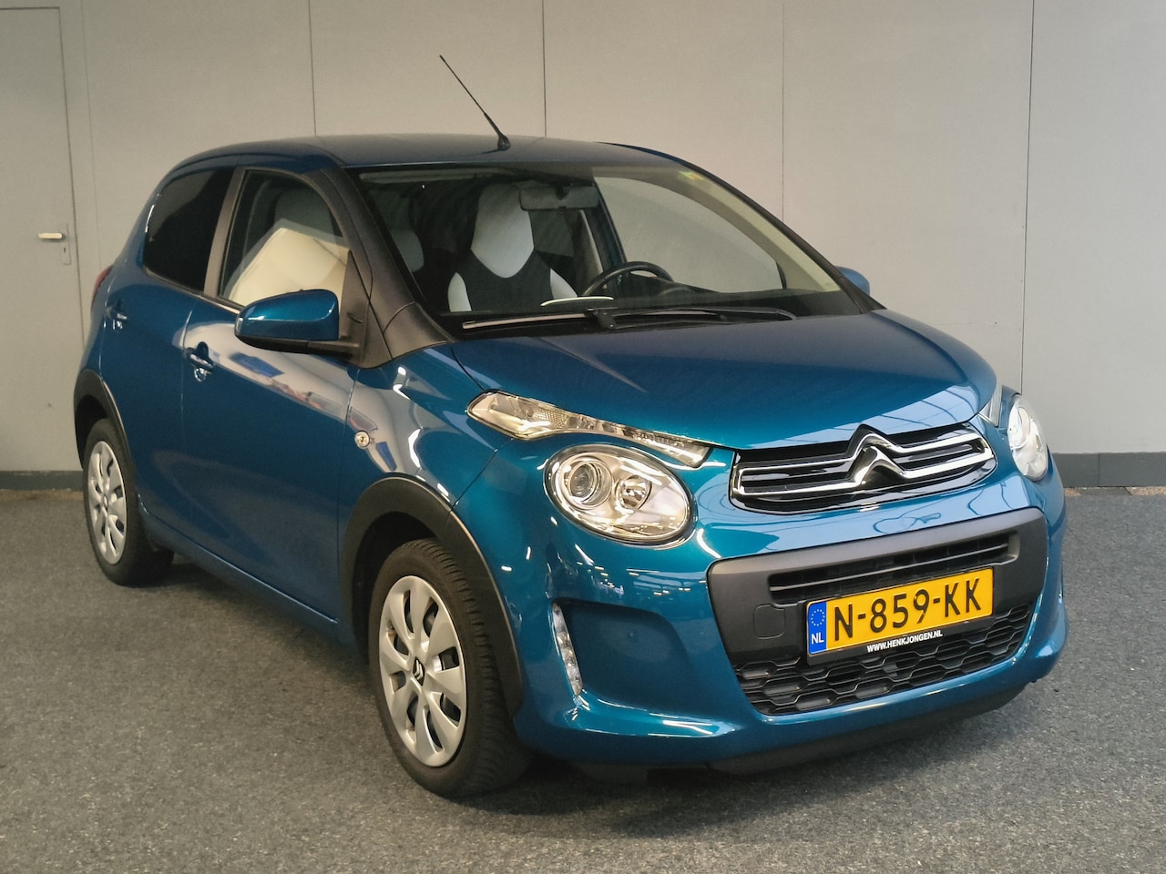 Citroën C1 - 1.0 VTi Millenium uit 2021 Rijklaar + 12 maanden Bovag-garantie Henk Jongen Auto's in Helm - AutoWereld.nl