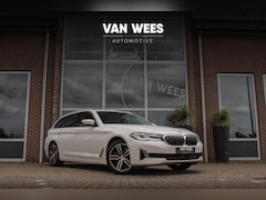 BMW 5-serie Touring - 540i xDrive High Executive Luxury-Line | 1e eigenaar | 334 pk | Facelift | Dakraam | LED |