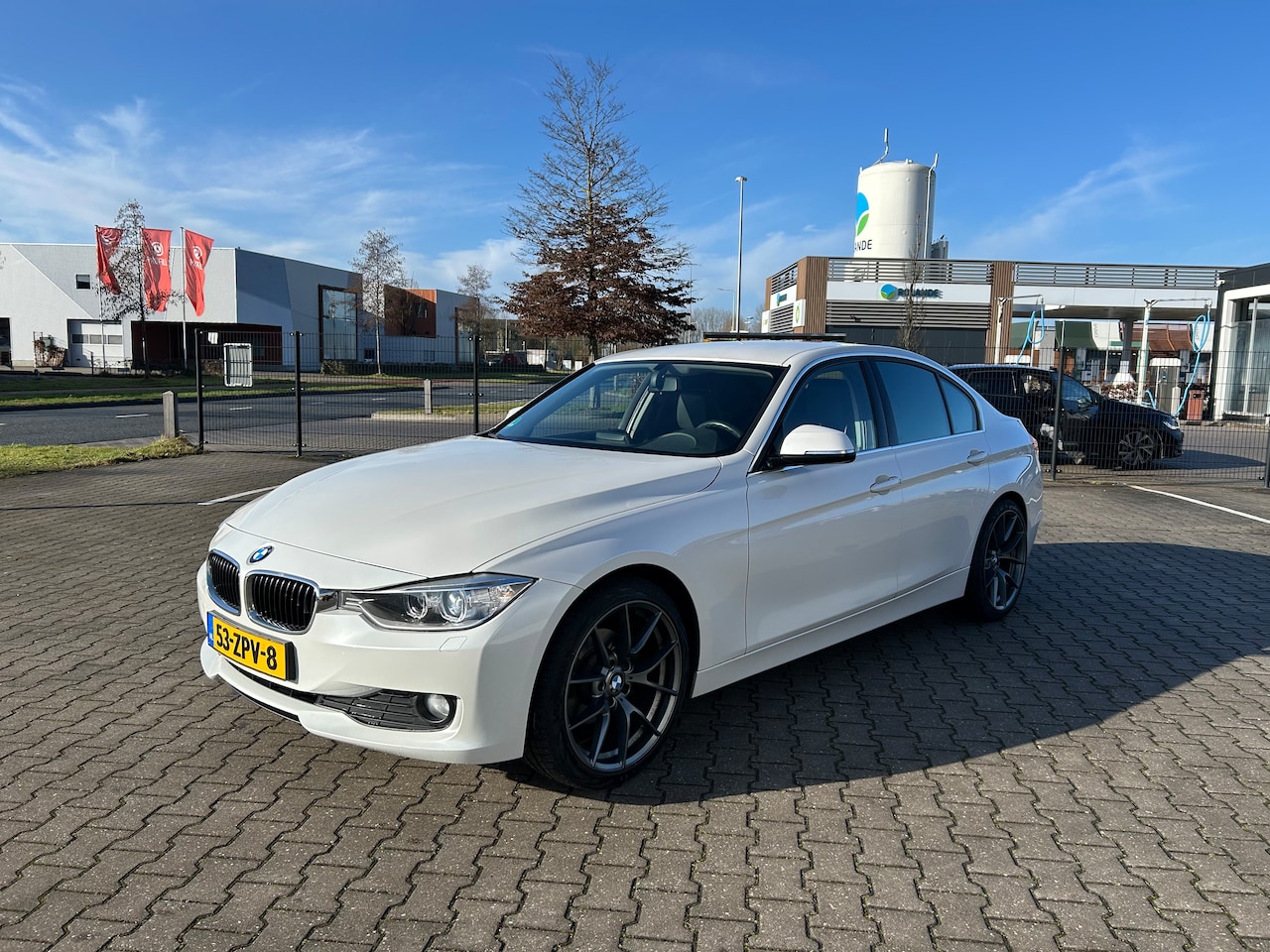 BMW 3-serie - 320i EDE High Executive - AutoWereld.nl