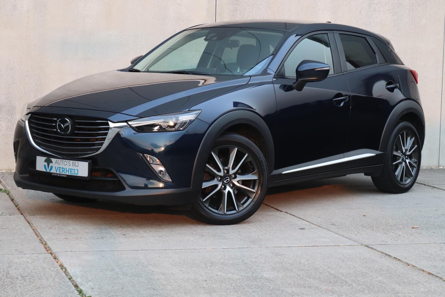 Mazda CX-3 - 2.0 SkyActiv-G 120 GT-M / NAVI / CAMERA / 18"LMV / LEDER - AutoWereld.nl