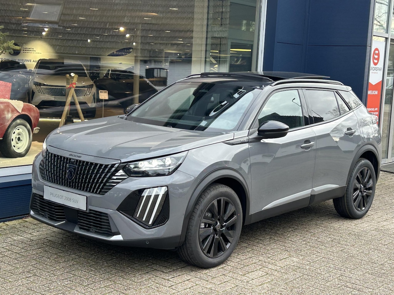 Peugeot 2008 - 1.2 Hybrid 145 GT | Automaat Hybride | VOORRAAD DEAL met €7.000 Korting | Panorama Schuif- - AutoWereld.nl