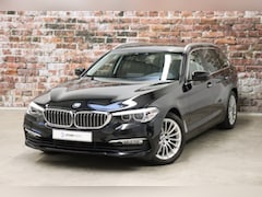 BMW 5-serie Touring - 540i xDrive High Executive Automaat / Harman Kardon / Adaptief Onderstel / Driving Assista