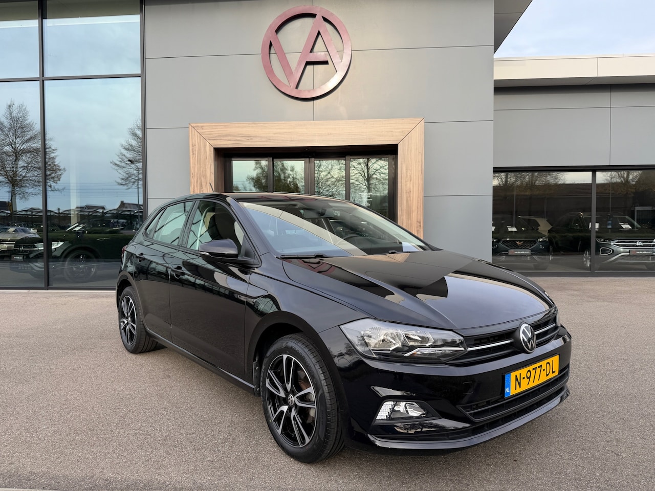 Volkswagen Polo - 1.0 TSI 96pk Comfortline | Adapt. Cruise | Navi | Carplay | Rijklaar incl. 1 jaar Bovag ga - AutoWereld.nl