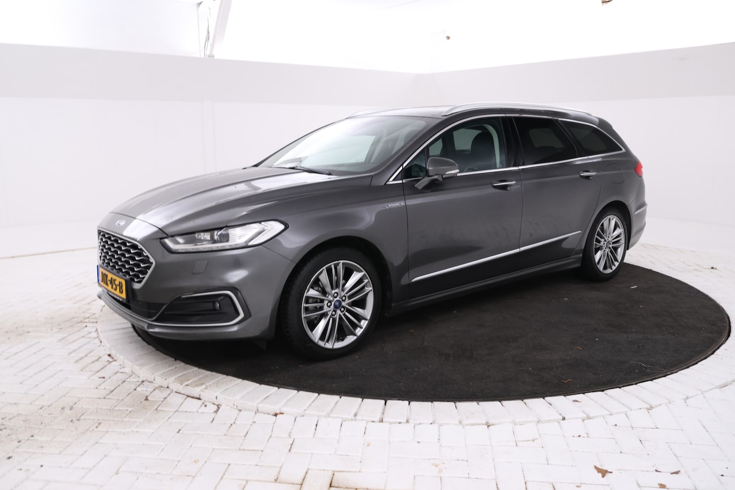 Ford Mondeo - 2.0 IVCT HEV Vignale Automaat, Leer, Climate, navigatie. - AutoWereld.nl