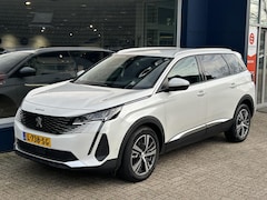 Peugeot 5008 - 1.2 Turbo 130 PK Allure Pack | Trekhaak | 7-Zitplaatsen | Navigatie | Full LED Verlichting
