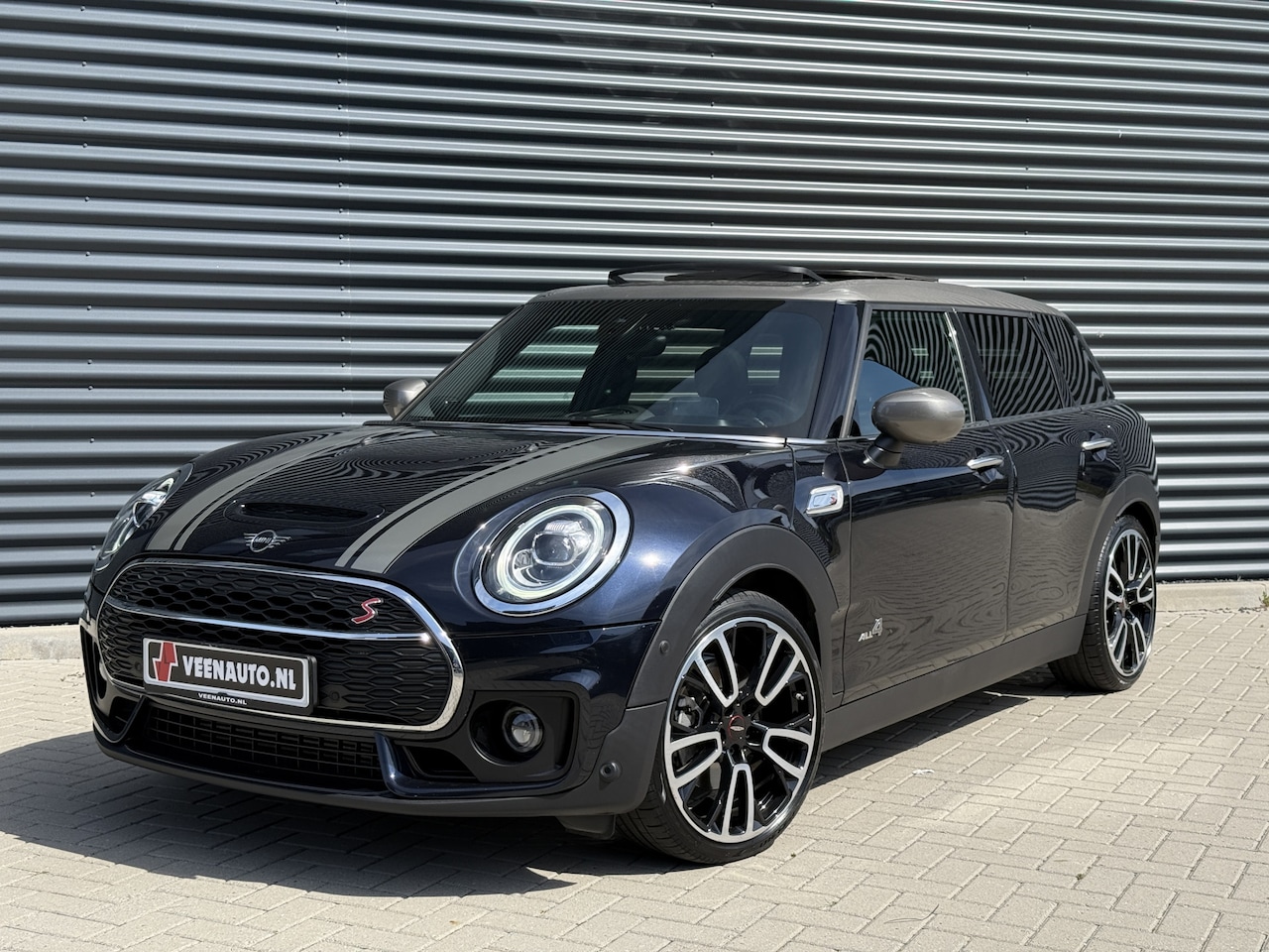 MINI Clubman - 2.0 Cooper S ALL4 John Cooper Works 2.0 Cooper S ALL4 John Cooper Works - AutoWereld.nl