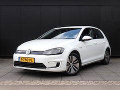 Volkswagen e-Golf - 116 PK | SOH 83, 6% | NAVI | STOELVERWARMING | PARK PILOT