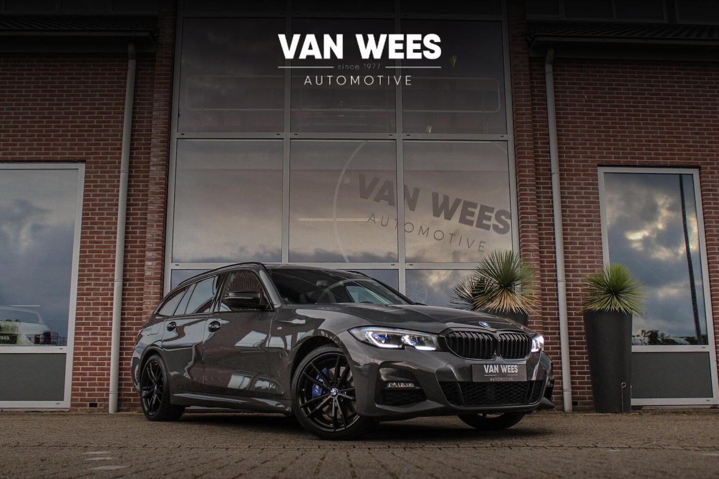 BMW 3-serie Touring - 330i G21 xDrive High Executive M-sport | M-pakket | 1e eigenaar | inc BTW | Dakraam | 258 - AutoWereld.nl