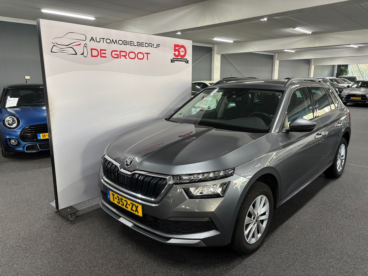 Skoda Kamiq - 1.0 TSI Ambition AUTOMAAT, NL-auto met Navigatie, Airco, LM-velgen, Apple/Android Carplay - AutoWereld.nl