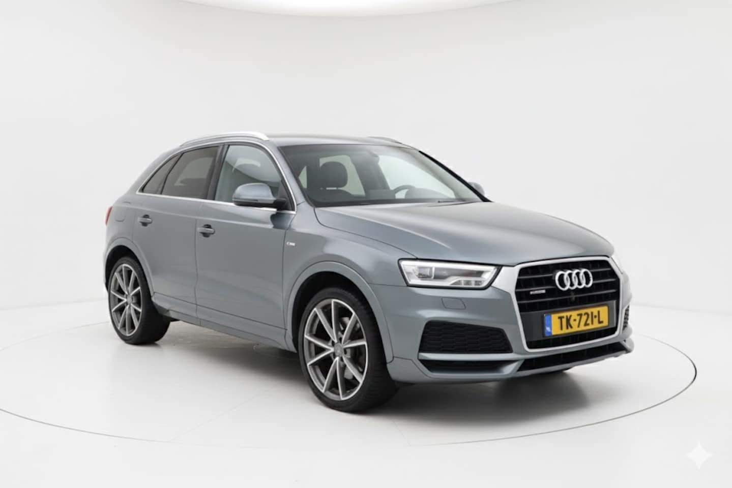 Audi Q3 - 2.0 TFSI | Zeer compleet! | Panoramdak | Elek stoel | Stoelverwa - AutoWereld.nl