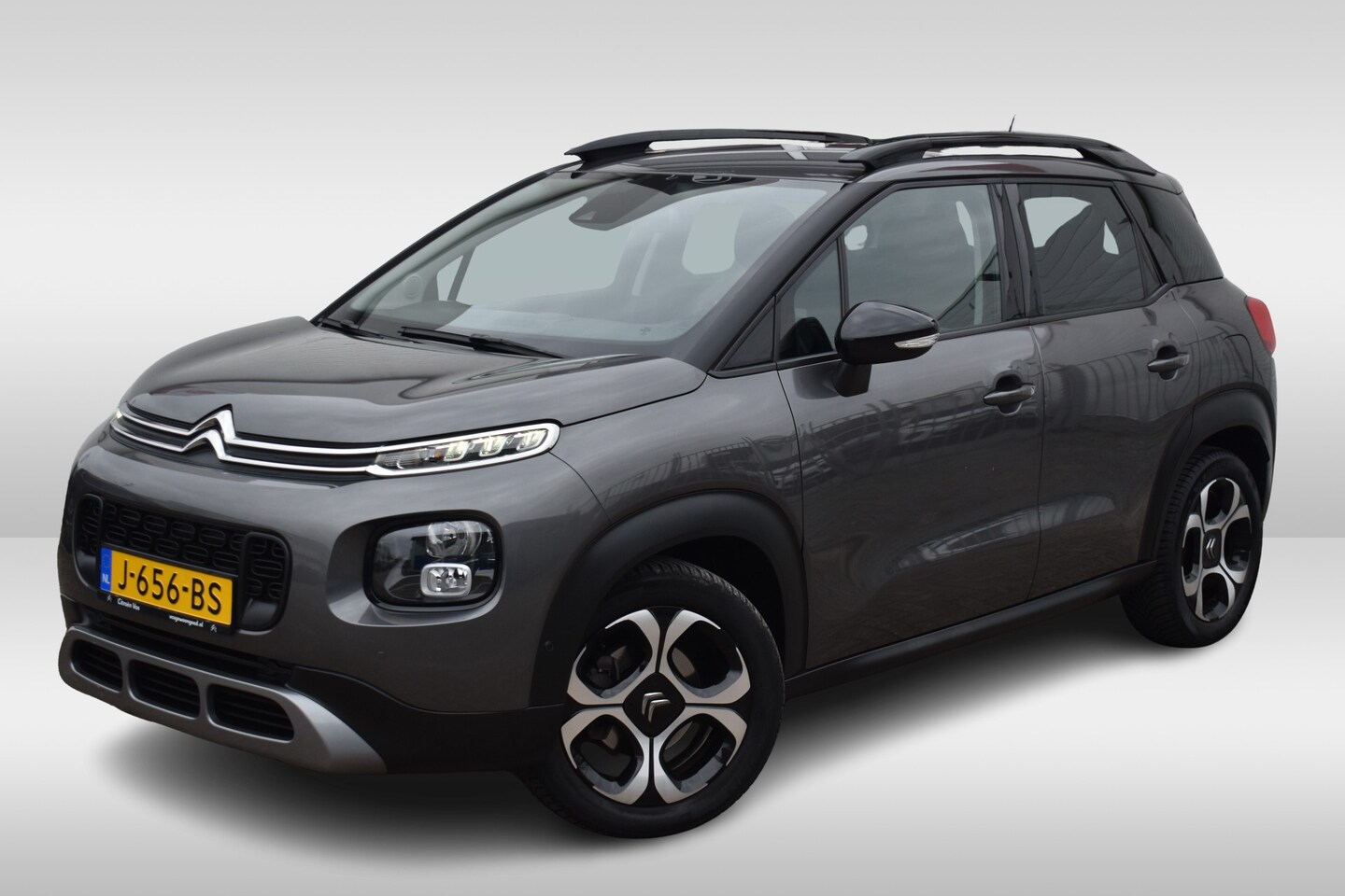 Citroën C3 Aircross - PureTech 110 Shine | Parkeerhulp V+A | Airco | Apple Carplay | Navi | . - AutoWereld.nl