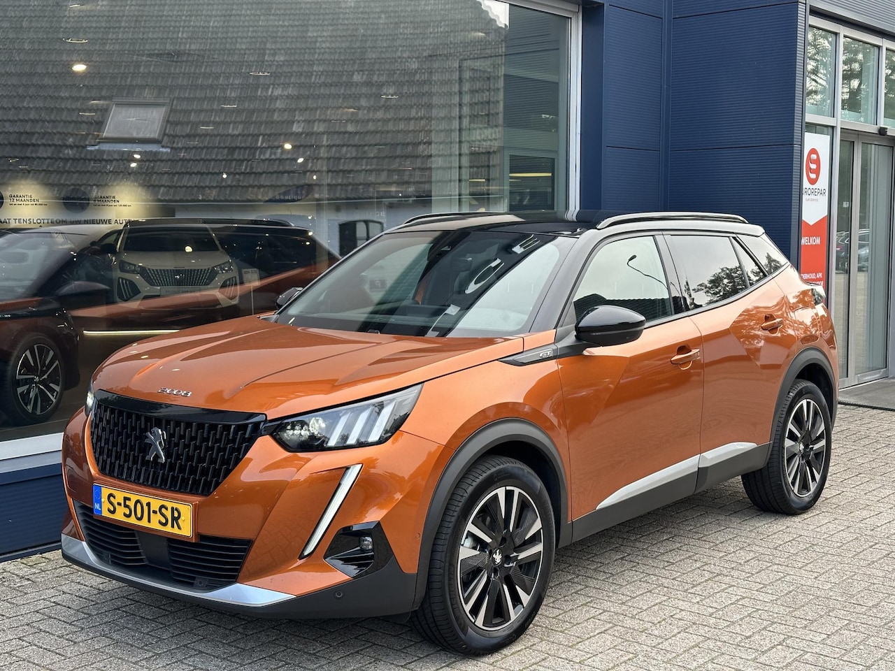 Peugeot 2008 - 1.2 Turbo 130 PK GT | Unieke auto met slechts 30000 KM | Navigatie | 3D Digitale Cockpit | - AutoWereld.nl