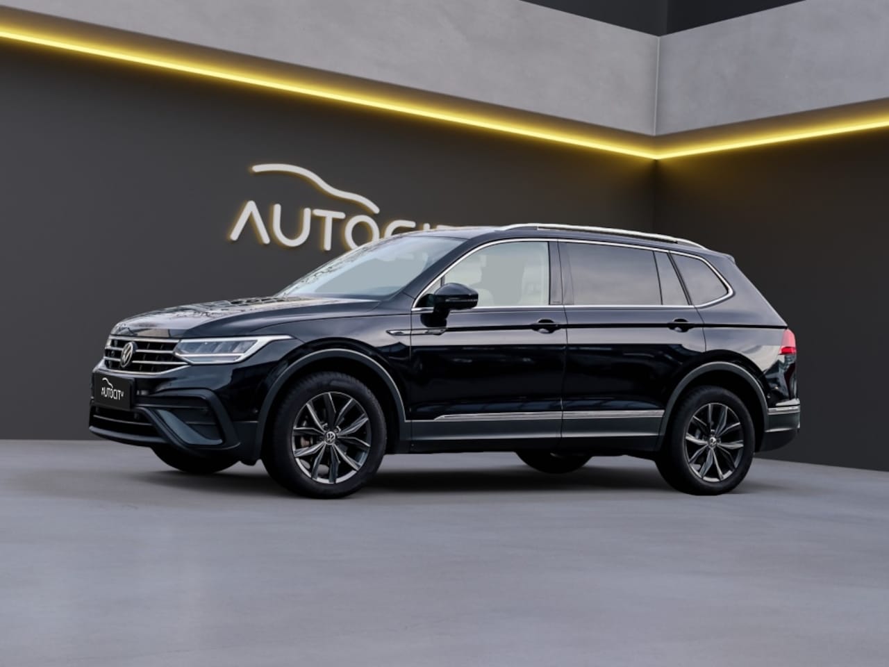 Volkswagen Tiguan Allspace - Life 1.5 TSI DSG 7p Elegance 360° l Navi l Carplay l Adap. Cr. - AutoWereld.nl