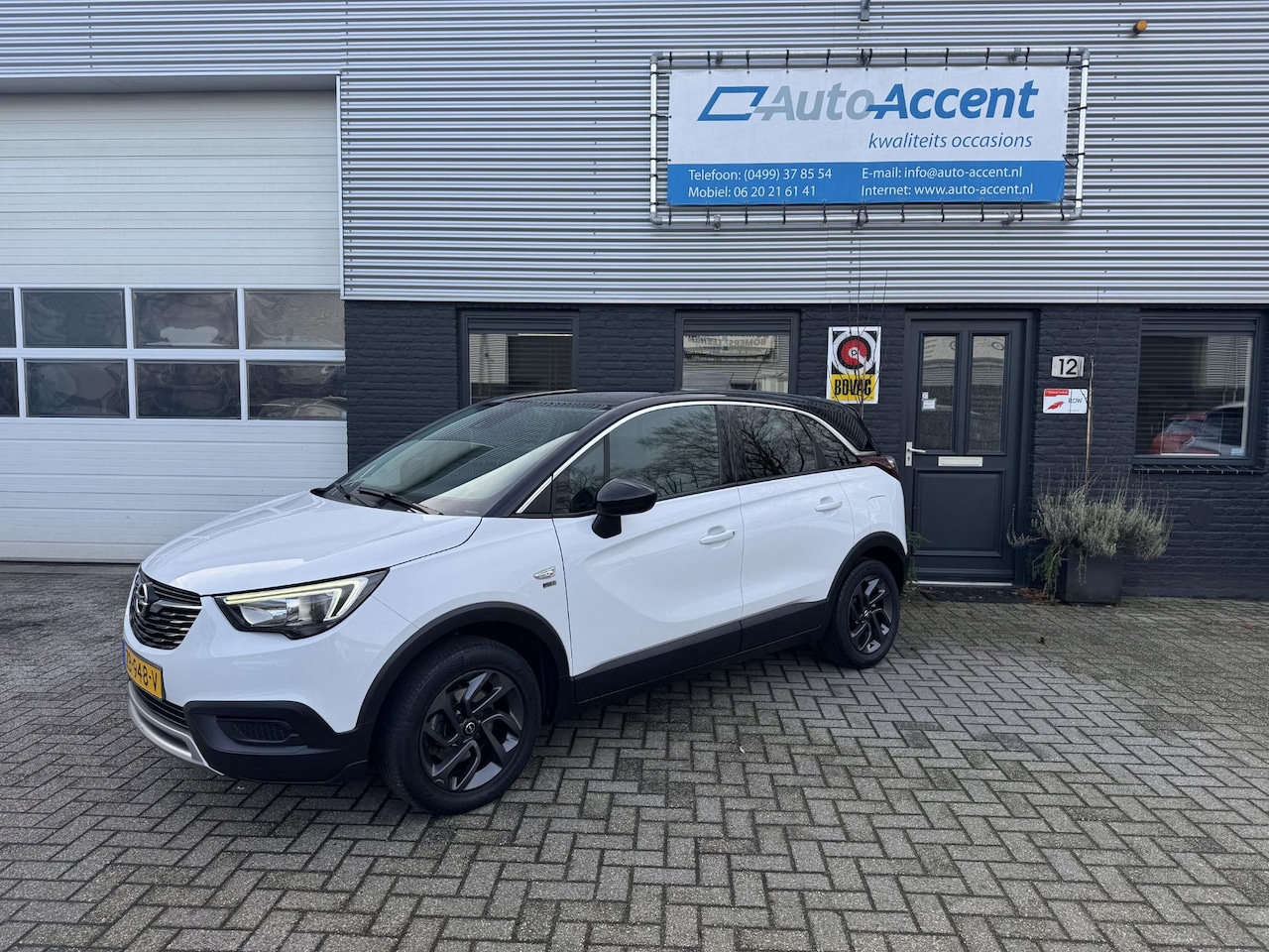 Opel Crossland X - 1.2 Turbo 120 Jaar Edition Automaat/Trekhaak/107dkm... - AutoWereld.nl