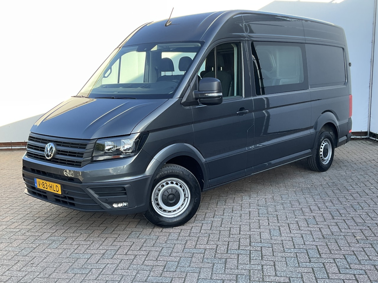 Volkswagen Crafter - 6-Pers 30 2.0 TDI Dubbele Cabine L2H2 Comfortline Trekhaak Cam NL-Bus Voll.Onderhouden! - AutoWereld.nl