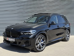 BMW X5 - xDrive45e M-Sport Shadow Pano/Trekhaak/Comfort stoel