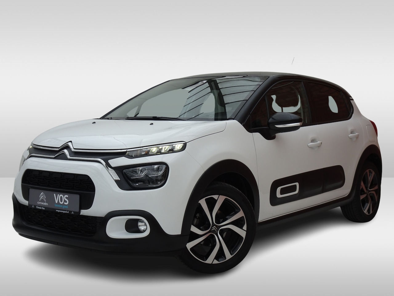 Citroën C3 - PureTech S&S 83 Shine | Navigatie | Trekhaak | Nieuwe distributie!* - AutoWereld.nl
