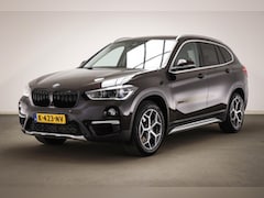 BMW X1 - sDrive20i High Executive | LED | LEDER | STUUR / STOEL- VERWARMING | TREKHAAK | 18"