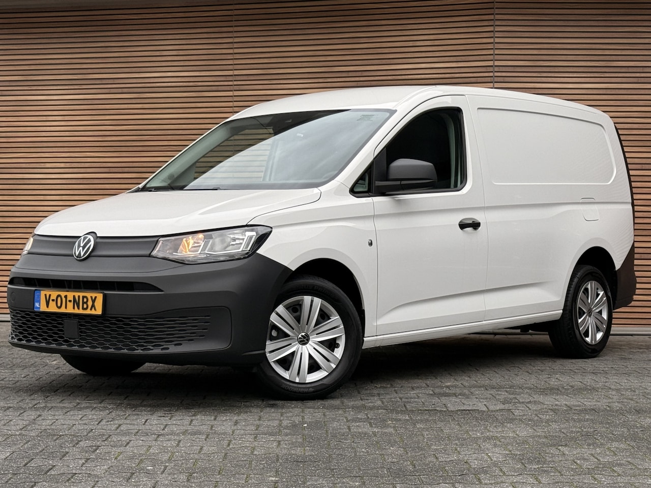 Volkswagen Caddy Maxi - 2.0 TDI Comfort Maxi / Nieuwe auto / Snel rijden - AutoWereld.nl