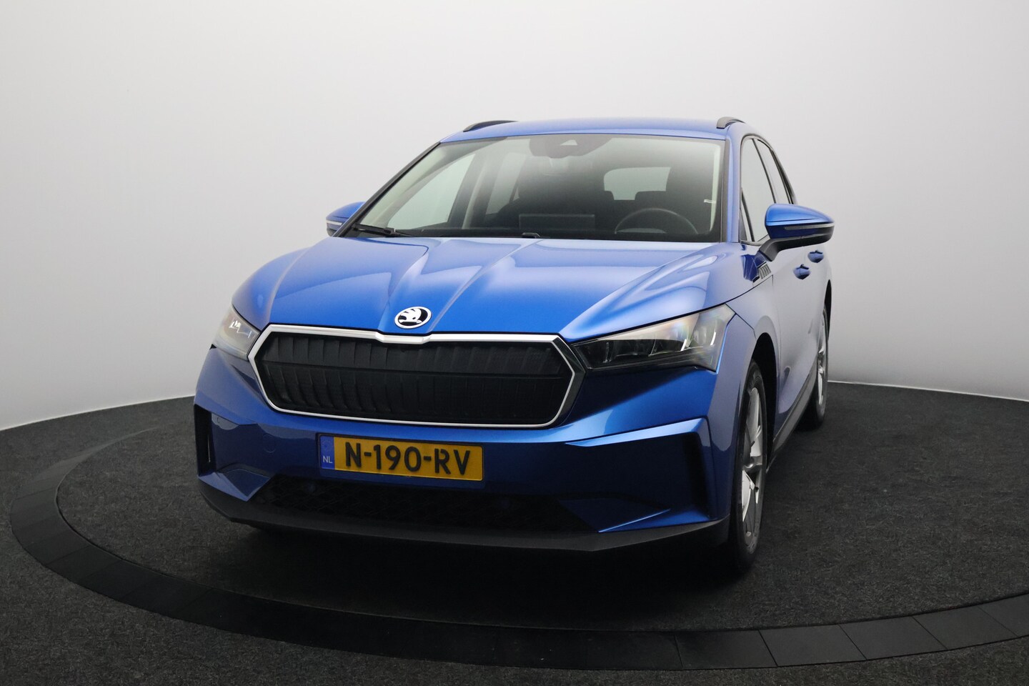 Skoda Enyaq iV - 60 Soh 92,9% | Warmtepomp | Elektrische Trekhaak | Leer | Camera - AutoWereld.nl