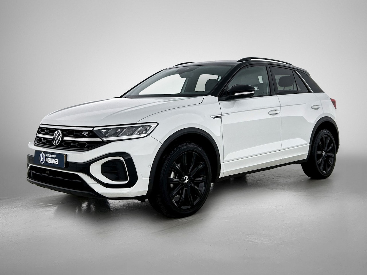 Volkswagen T-Roc - 1.5 TSI R-Line | Adaptive Cruise | CarPlay | Parkeersensoren | - AutoWereld.nl