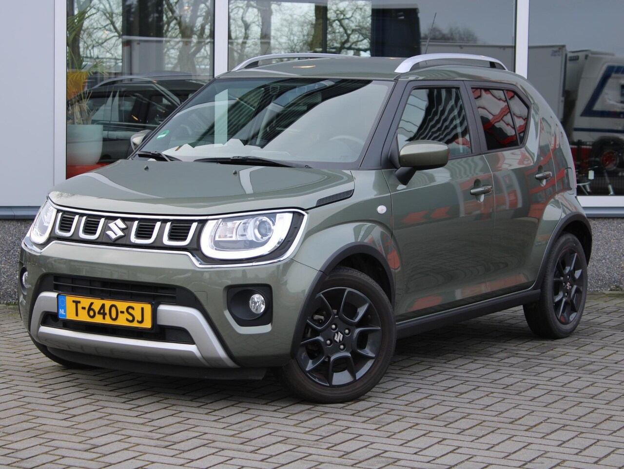 Suzuki Ignis - 1.2 Smart Hybrid Select CVT Automaat Carplay/Android Auto, Achteruitrijcamera, DAB Radio, - AutoWereld.nl