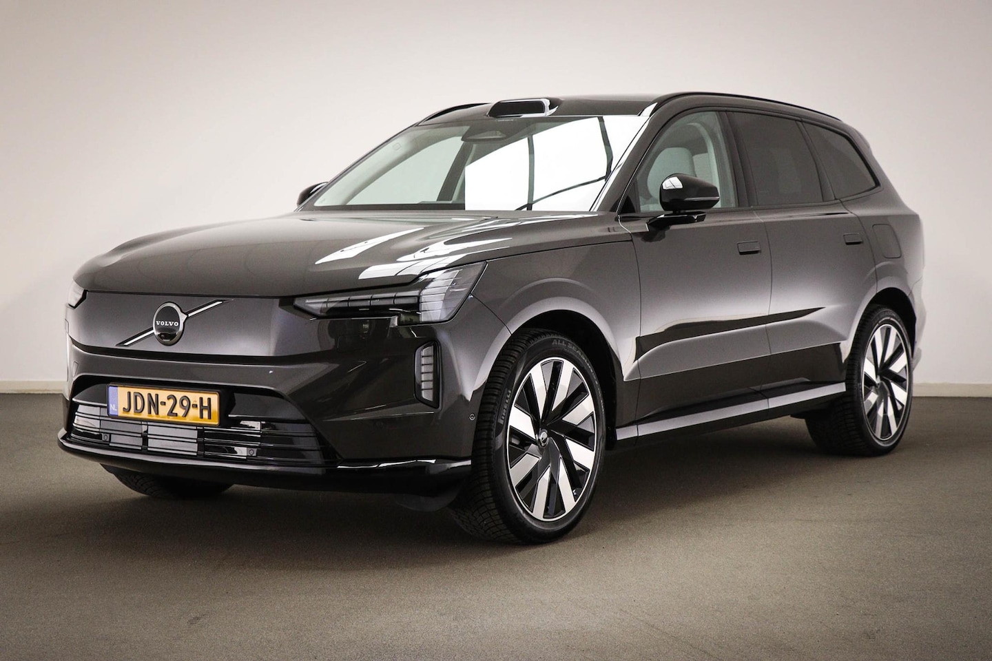 Volvo EX90 - Twin Motor Performance Ultra 7p. 111 kWh | CLIMATE PACK | LUCHTVERING | MARGE | STUURVERWA - AutoWereld.nl