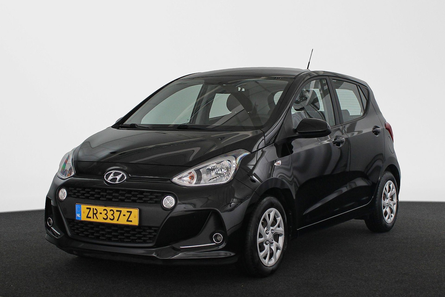 Hyundai i10 - 1.0i Comfort Apple Carplay Airco - AutoWereld.nl