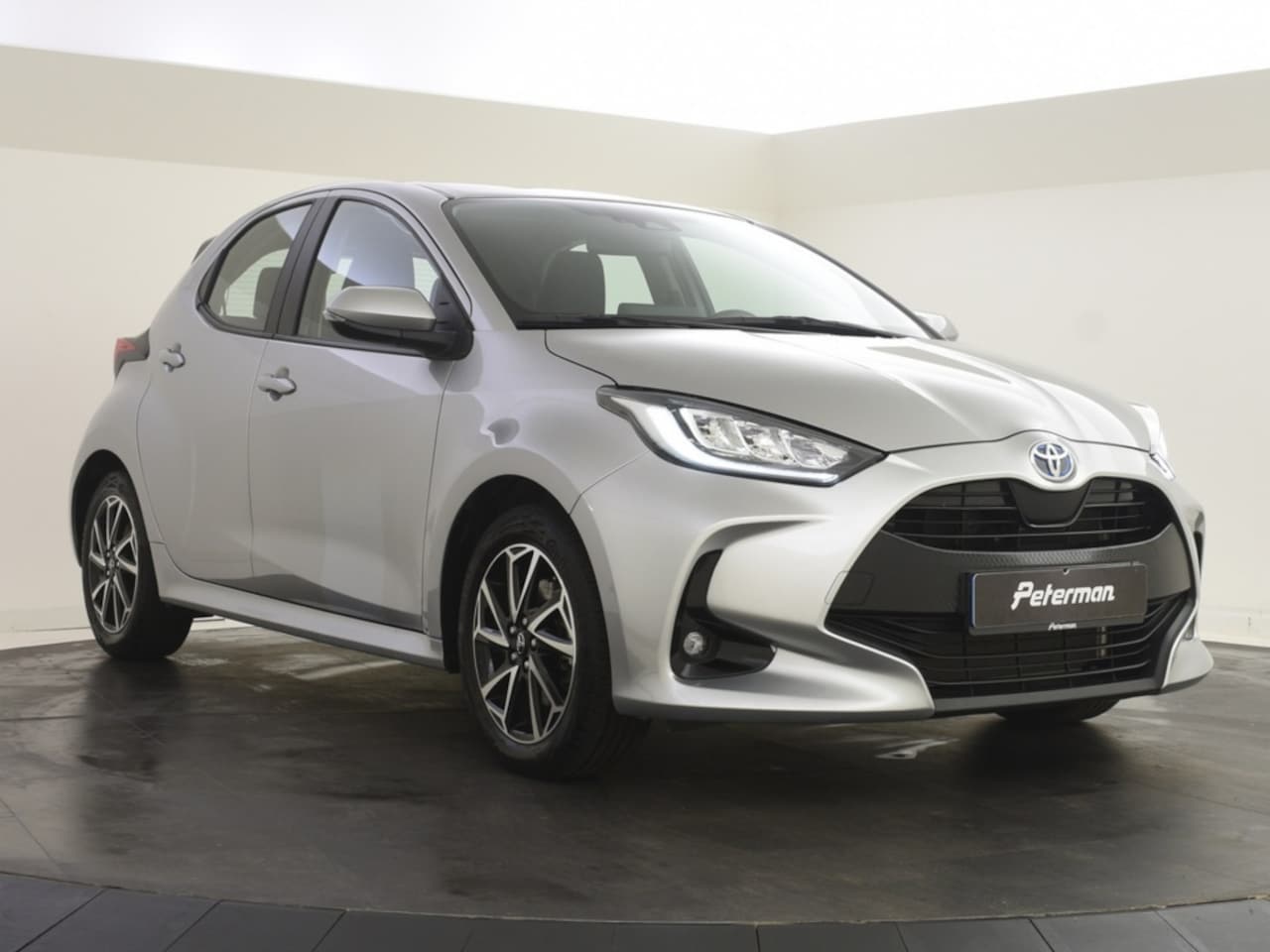 Toyota Yaris - 1.5 Hybrid Dynamic Edition | Apple & Android Carplay - AutoWereld.nl