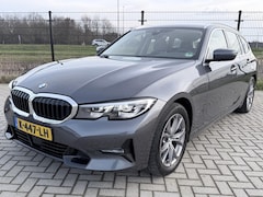 BMW 3-serie Touring - 318i Executive Edition | ACC | PDC | Half Leder | 17' LMV