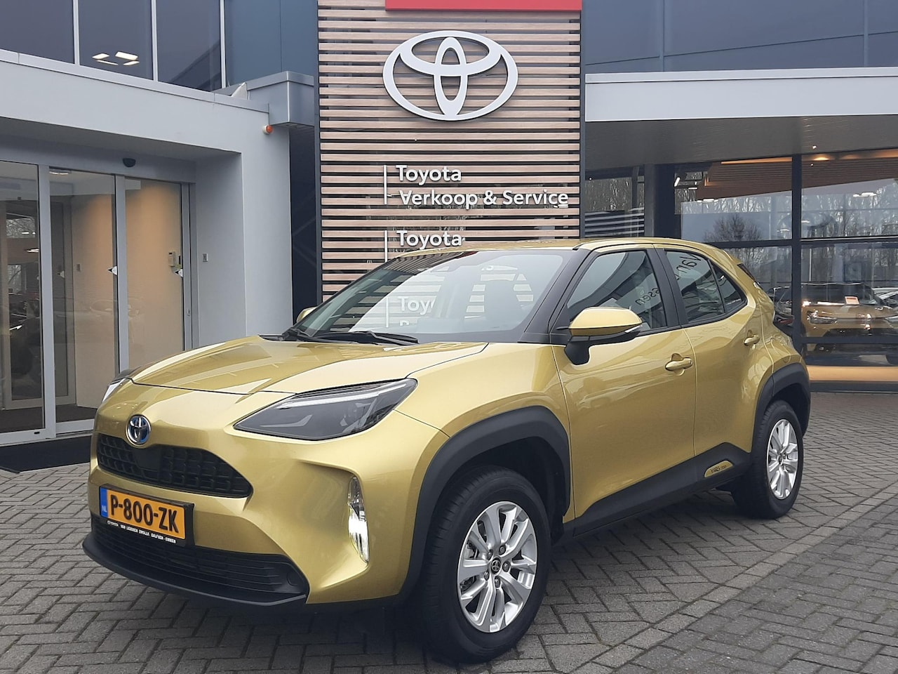 Toyota Yaris Cross - 1.5 Hybrid Business AD-CRUISE BLUETOOTH LM-VELGEN CAMERA DAB+ - AutoWereld.nl